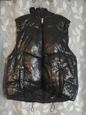 Love and Sports Black Shiny Puffer Vest with Hood size XXL